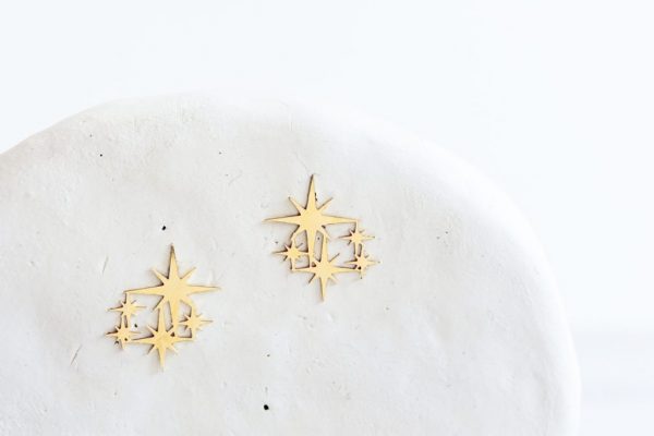 Pendientes Nebulosa Fauna Y Flora