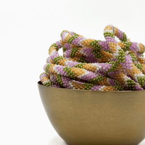 Alternative view of Pulsera Nepalí Verde rosa ambar