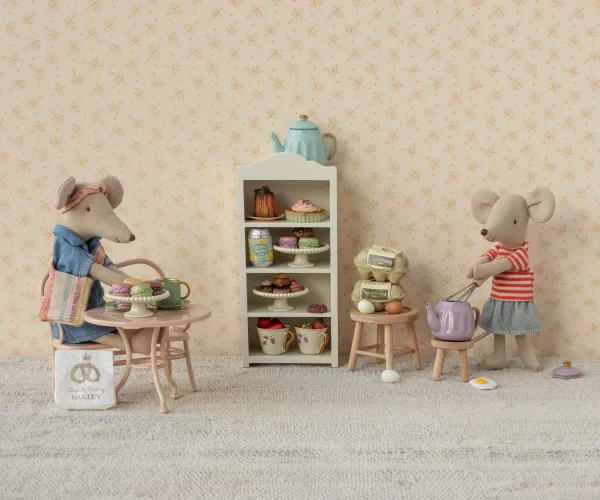 Set de muebles de café de Maileg - Imagen 2