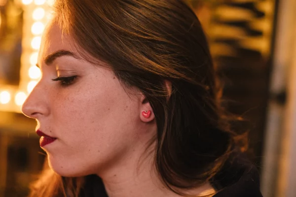 Mini pendientes de cerámica Corazón de Lady Selva - Imagen 4