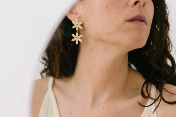 Pendientes Lily de Fauna y flora con Piedra luna