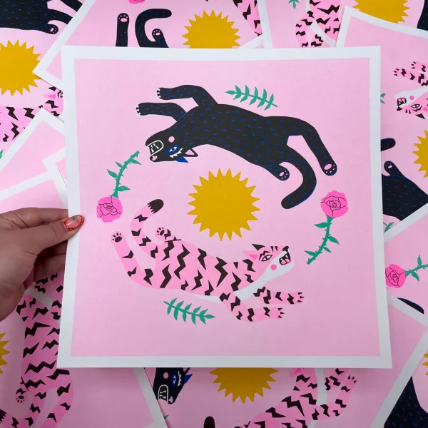 Print cuadrada Leaping Cats 30 x 30 cm de Amy Hastings