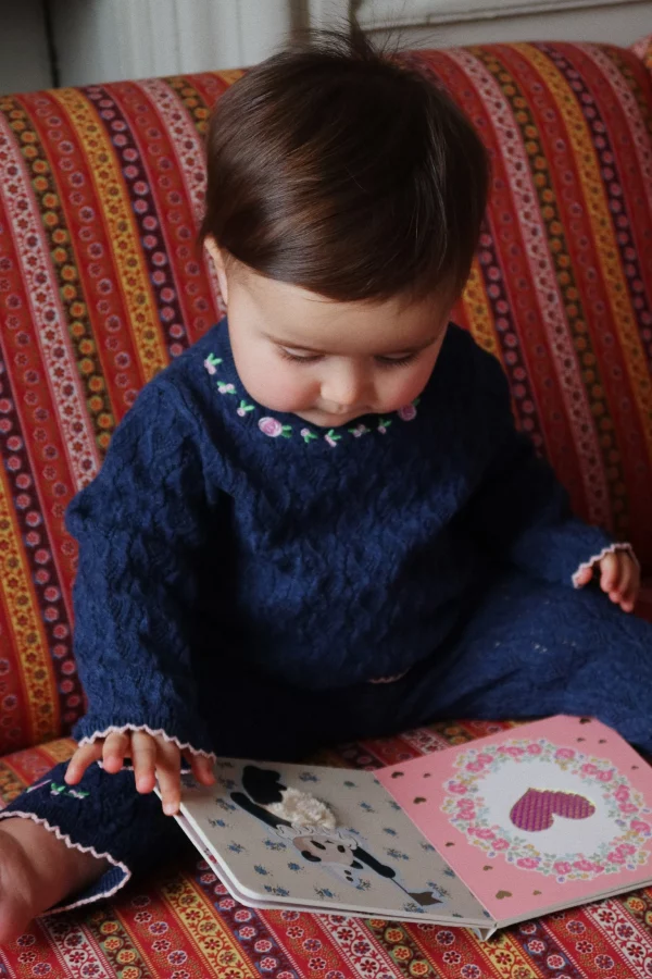 Libro Sensorial Oso de Konges Slojd - Imagen 6
