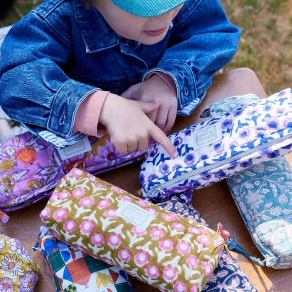 Estuche Nila Patchy Blue de Bonheur du jour - Imagen 3