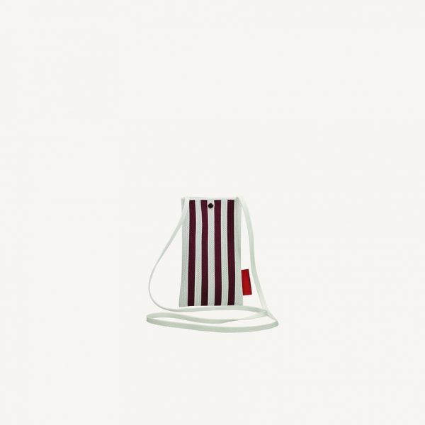 Bolsito phone • knitted • mist + fig • de Sticky Sis Club - Imagen 3
