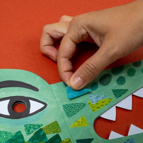 Juego Activity Be Wild! Cocodrile mask con stickers de Londji - Imagen 3