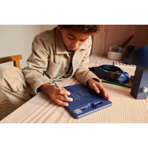 Alternative view of Tablero magnético Annelise de Liewood