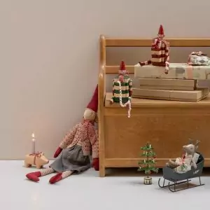 Alternative view of Pixy Navideño Chica talla 4 de Maileg