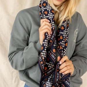 Alternative view of Foulard Grande Latika Amor Météorite de Apaches