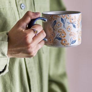 Alternative view of Taza Myah Flores de Bloomingville