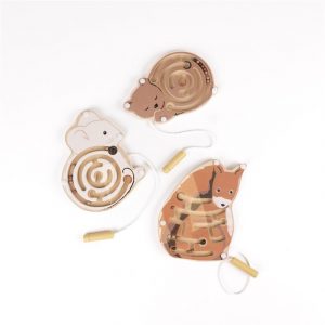 Mini laberinto magnetico de madera - varios modelos - de Egmont Toys