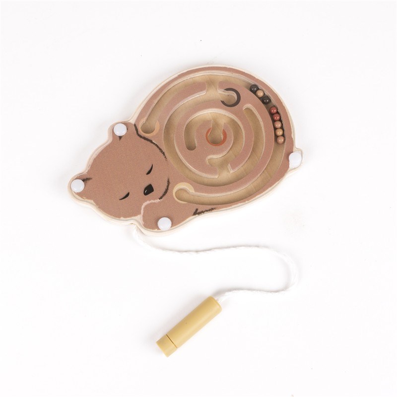 Mini laberinto magnetico de madera - varios modelos - de Egmont Toys - Imagen 4