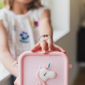 Alternative view of Bolso silicona Unicorn de The Zoofamily