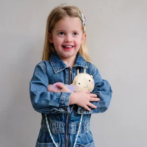 Alternative view of Bolso Oruga de Mimi and Lula