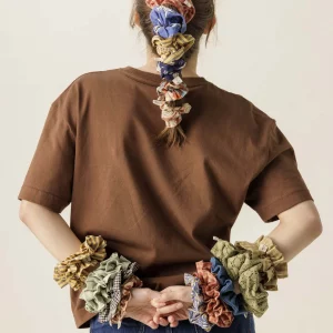 Alternative view of Coletero Manju Alma Iris de Apaches