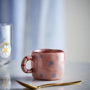 Alternative view of Taza Nini Cup rosa de Bloomingville