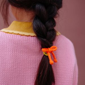 Alternative view of Gomas de pelo Campfire orange de Sticky lemon