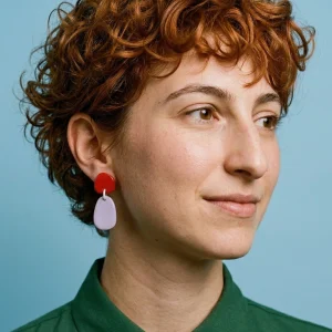 Alternative view of Pendientes Shapes Rojo y Azul de Depeapa