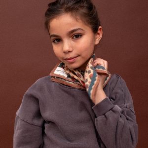 bandana Farzana en Lana Macadamia Bolero Macadamia de Apaches Collection - Imagen 3