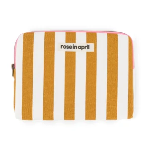 Funda de IPAD Rayas Crudo y Caramelo de Rose in April