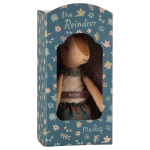 Alternative view of Mamá Reno de Maileg