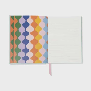 Alternative view of Cuaderno Blue Cheetahs de Designworks Inc.