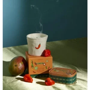 Alternative view of Vela en Lata Piment de Paddywax